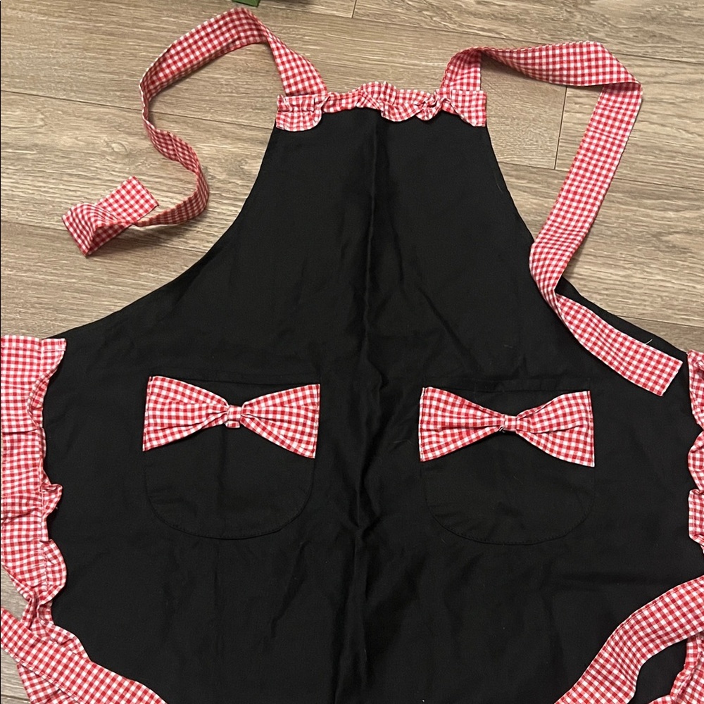 Black and Red Checkered Apron